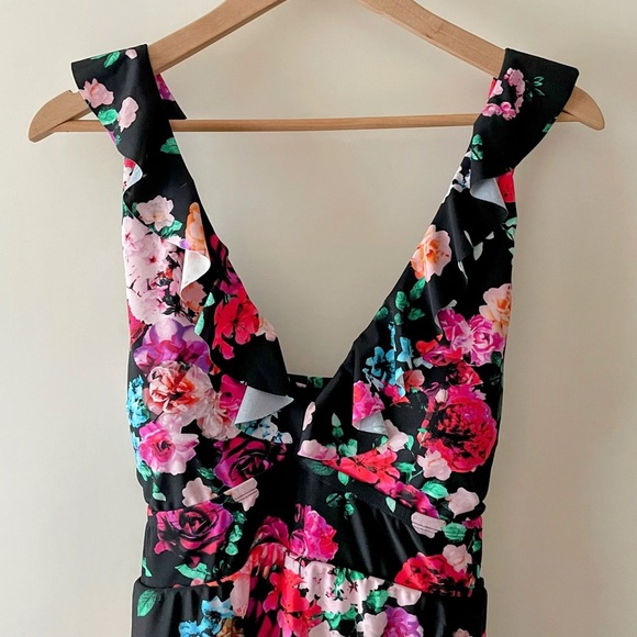 Torrid Black w/ Pink Floral Ruffle Trim One
Piece Swim Dress Size 3X - Picture 2 of 14